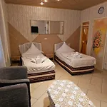 Tenne 4*
