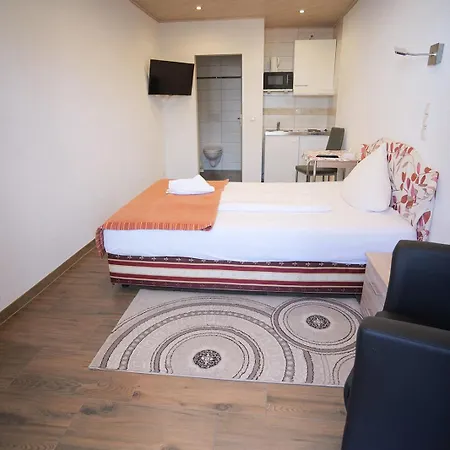 Tenne 公寓式酒店 4*