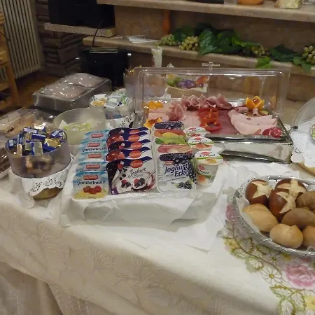 Tenne 公寓式酒店 4*